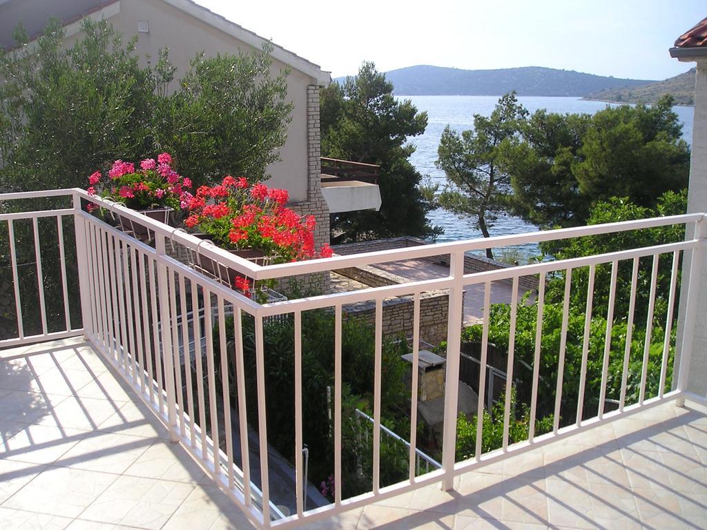 Ferienwohnung Apartman Vladic Grebaštica Exterior foto